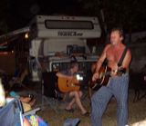 music night in camp, Lo de Marcos